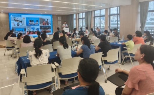 普瑞眼科20周年丨“师者护航明眸启学”南宁普瑞眼科近视防控专题讲座圆满举办